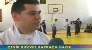 Yakın Savunma Polisi 1